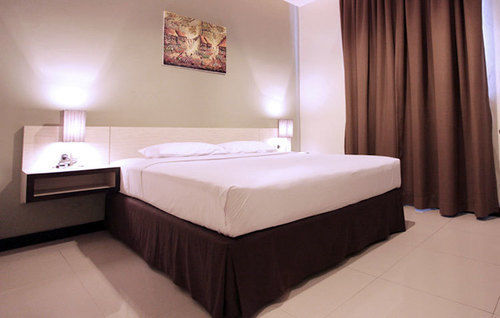 N3 Hotel Jakarta Exterior photo
